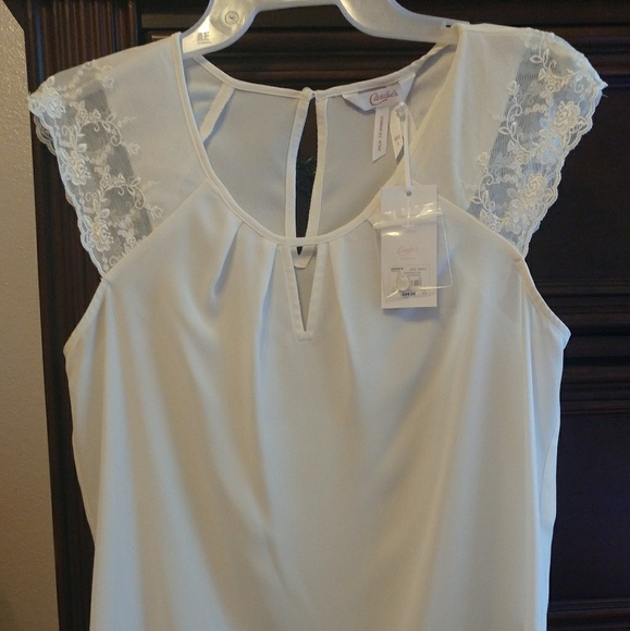 DONATED - Picture 1 of 3